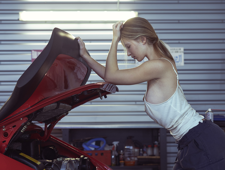 Girl-auto mechanic